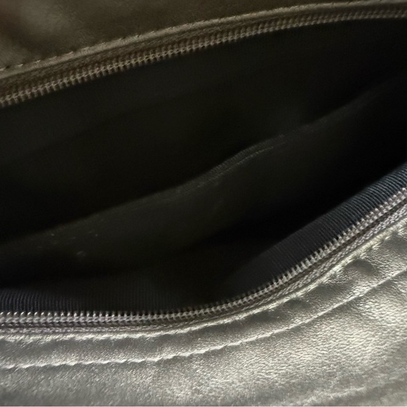 SAS U.S.A. Tapestry Patchwork Genuine Leather Shoulder Bag Purse - Picture 9 of 14